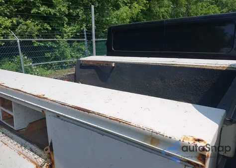 2005 Ford F-250 Xl/Xlt from USA, damaged, VIN 1FTNF20565EC97586